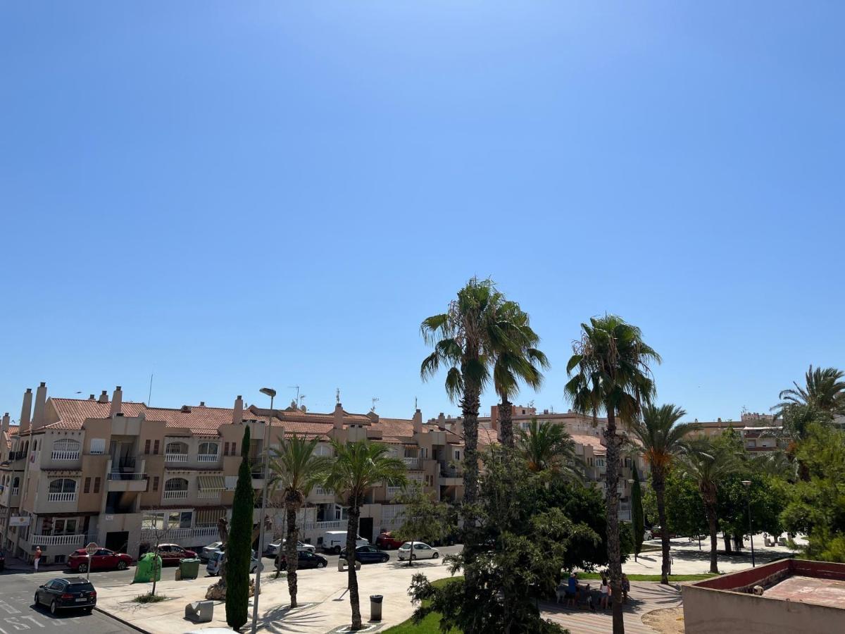 New 2022 Casanovas-Apartment Torrevieja Center Екстер'єр фото