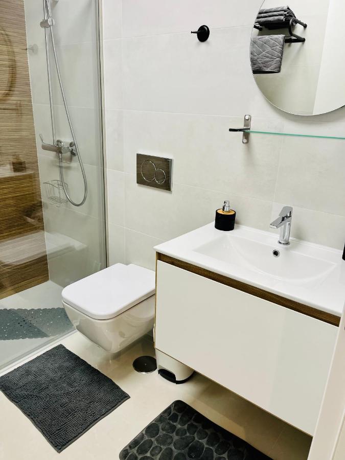 New 2022 Casanovas-Apartment Torrevieja Center Екстер'єр фото